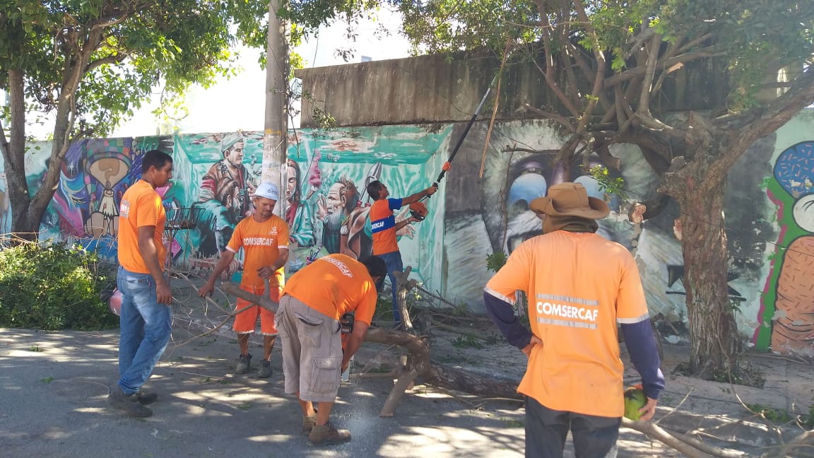 Comsercaf realiza mutirão de limpeza no Itajuru