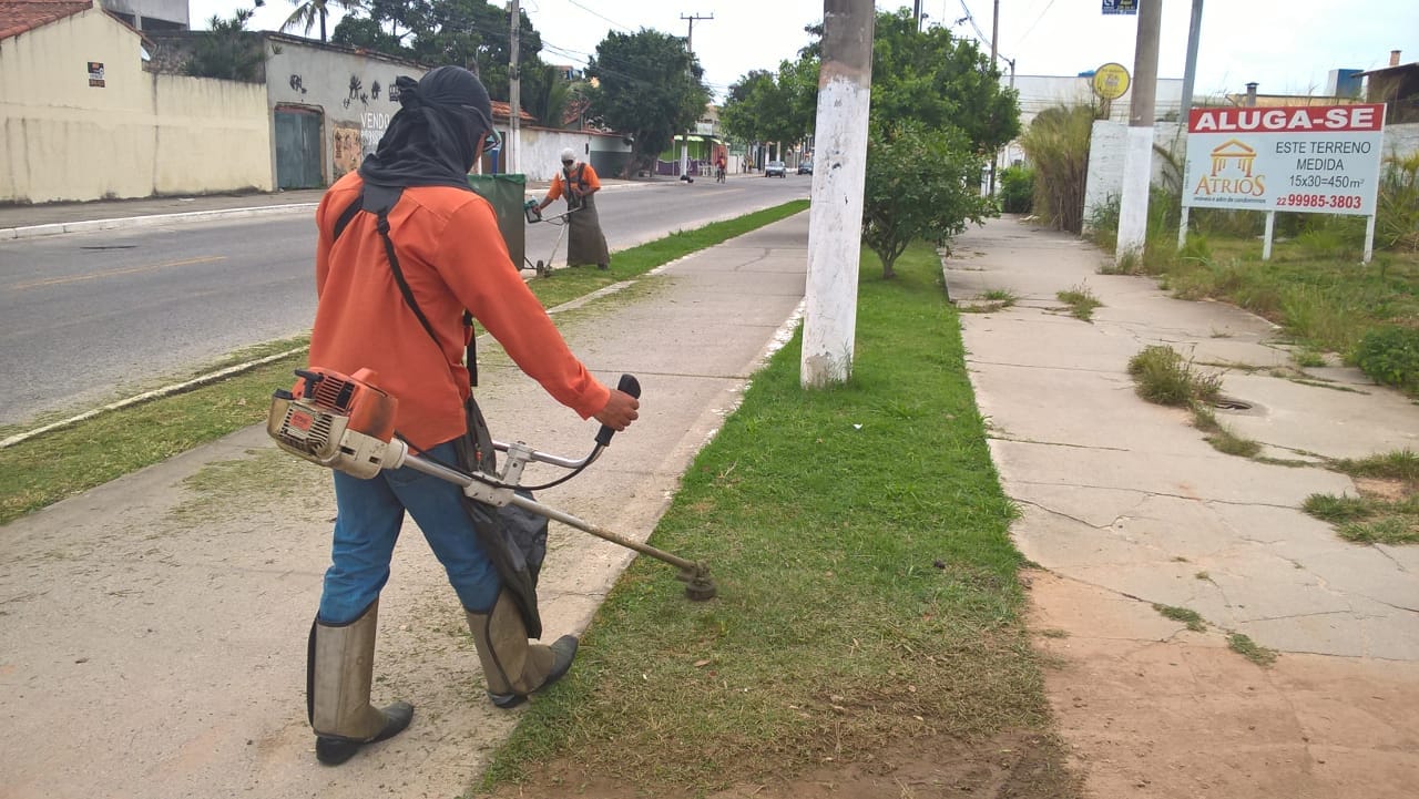 Sistema de mutirão de limpeza implantado pela Comsercaf segue pelo bairro Novo Portinho
