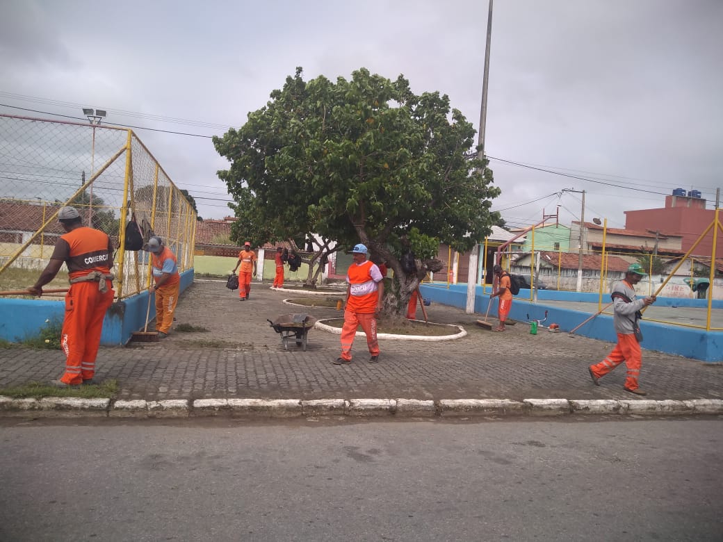 Quinta-feira de trabalho intenso na Comsercaf