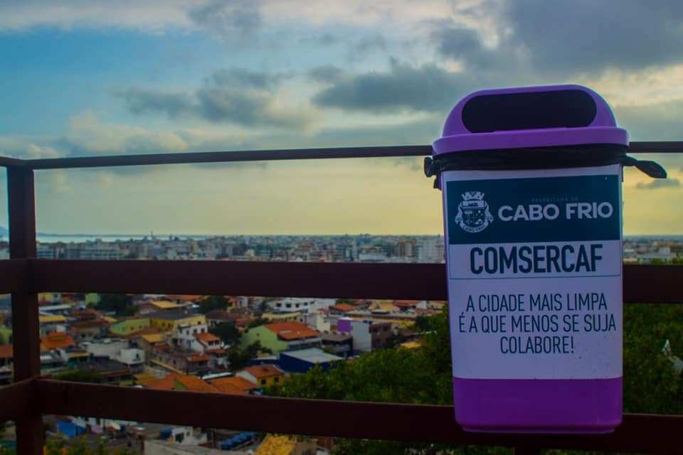 Cabo Frio vai ganhar até 3 mil novas lixeiras