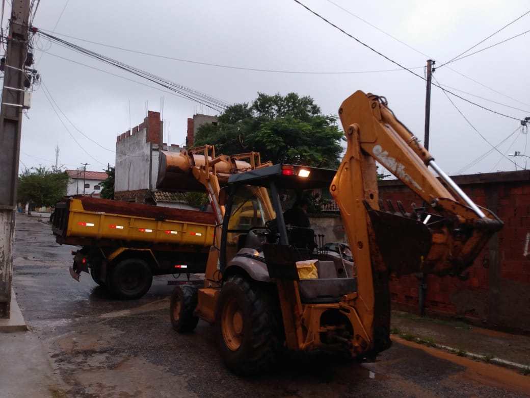 Prefeitura de Cabo Frio trabalha para amenizar os estragos causados pela chuva