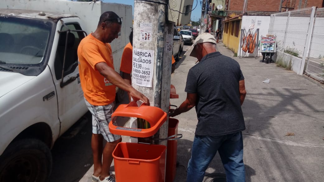 Tamoios ganha novas lixeiras